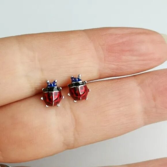 Sterling silver enamel ladybug stud earrings - Picture 4 of 5